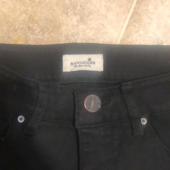 Bootlegger Black Jeans - Picture 3 of 6